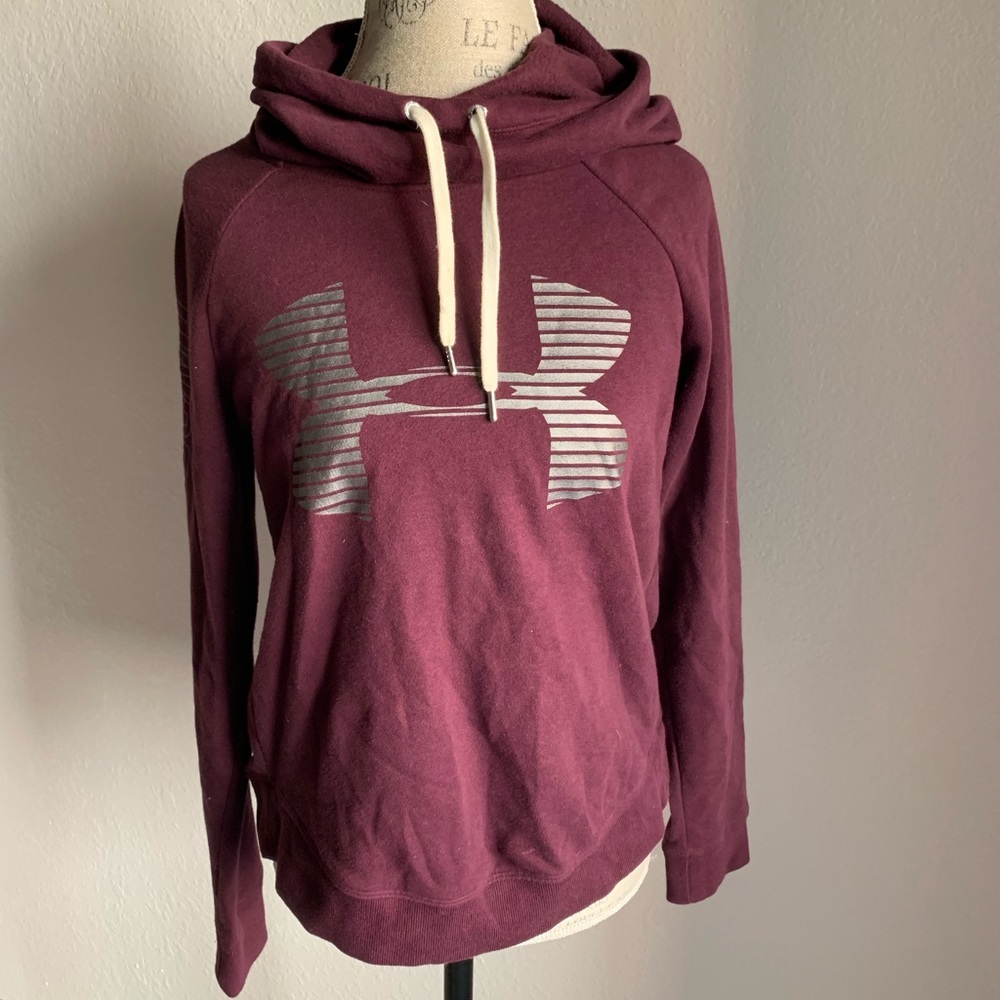 Under Armour sweatshirt